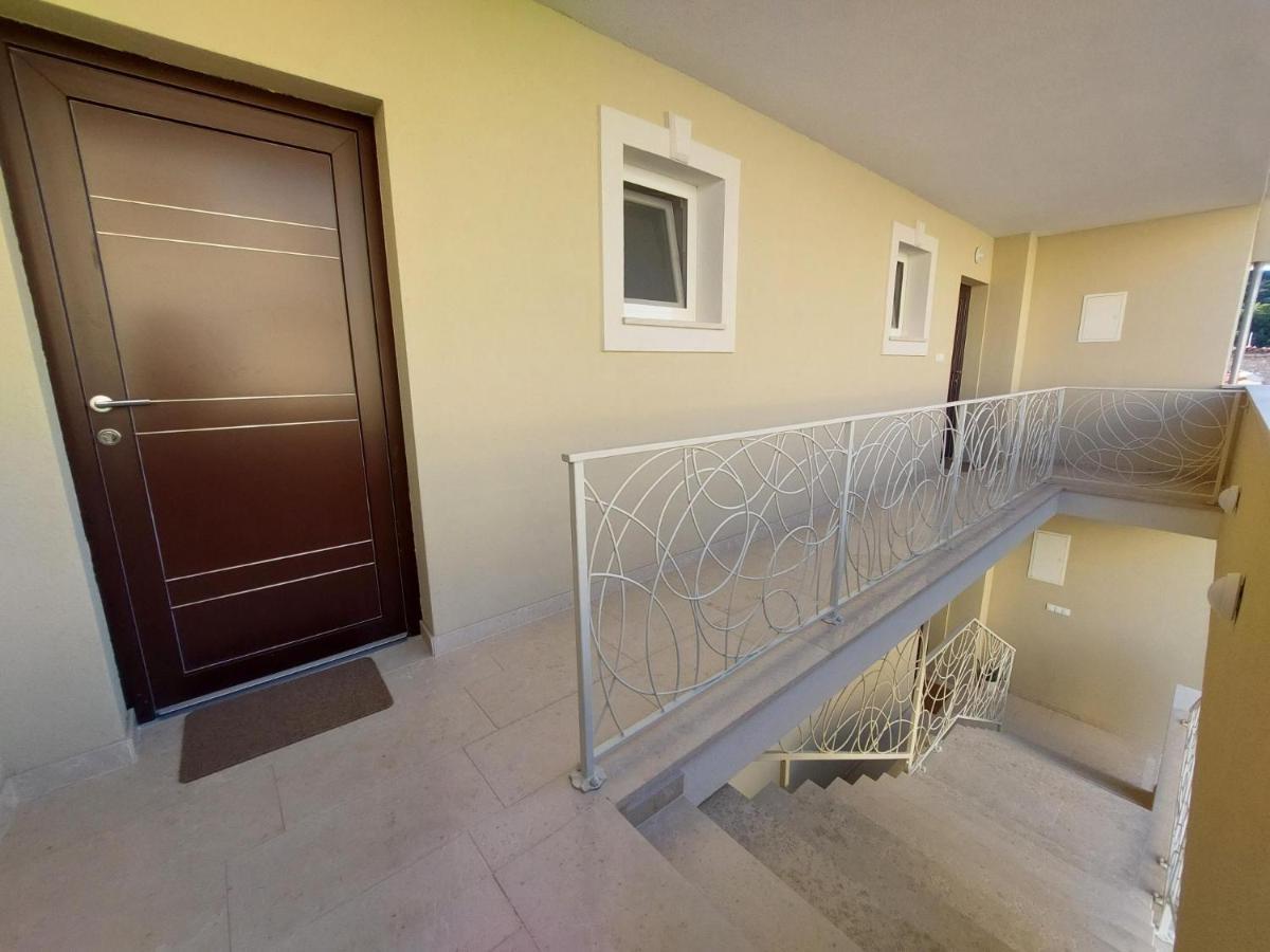 Seashells Apartments Tribunj Трибунь Екстер'єр фото