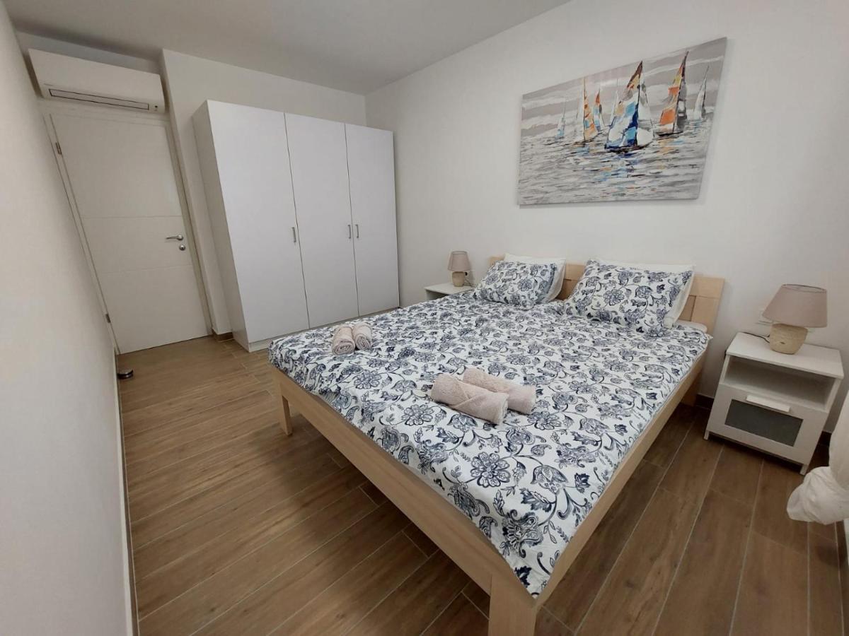 Seashells Apartments Tribunj Трибунь Екстер'єр фото